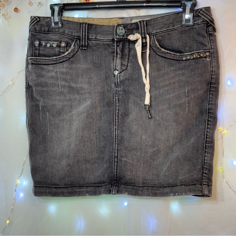 Free people, black denim skirt